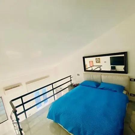 Bilocale In Marmo A Prato Apartment