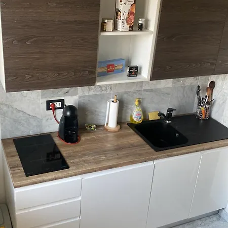 Appartamento Bilocale In Marmo A Prato Prato (Prato)