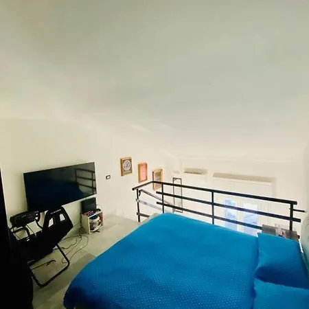 Bilocale In Marmo A Prato *