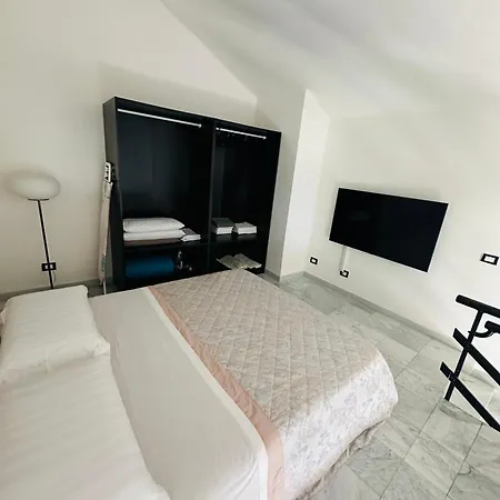 Apartment Marble Prato (Prato)
